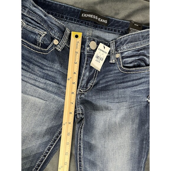 women’s express jeans sz 4R short low rise bootcut - Picture 8 of 14